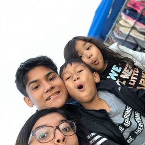 Meet your Posher, Kassandra